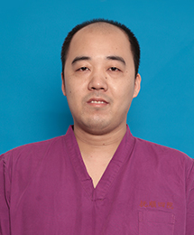许鹏彬